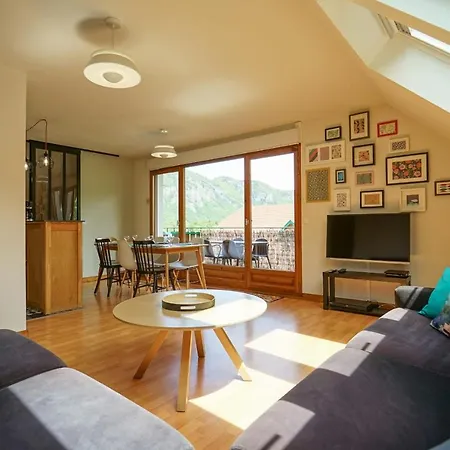 Les Aravis - Apartment For 6 People 5Min From The Lake Giez Exterior photo